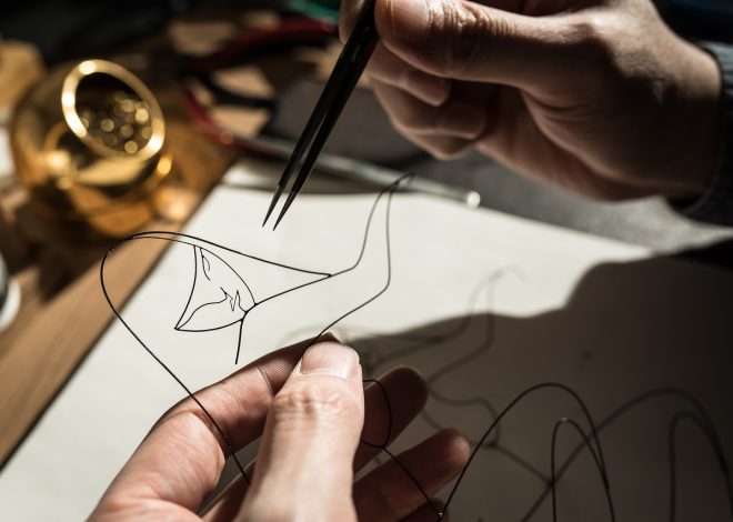 How to Create Beautiful Eco-Conscious Crafts from Recycled Items