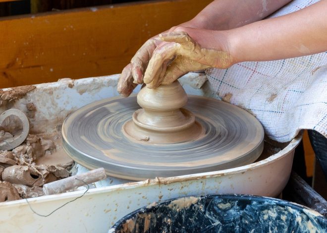 How to Turn Everyday Items into Innovative Crafts