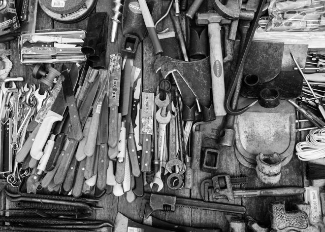 Maximizing Efficiency: How to Create an Effective Tool Selection Guide
